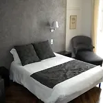 Chateau De 4*