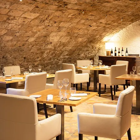 Chateau De Otel Creissels