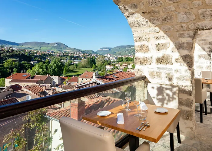 Chateau De Hotel Creissels