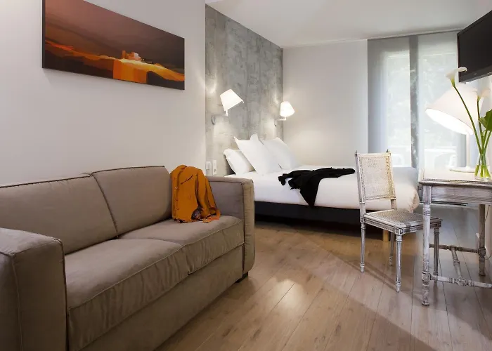 Chateau De Creissels